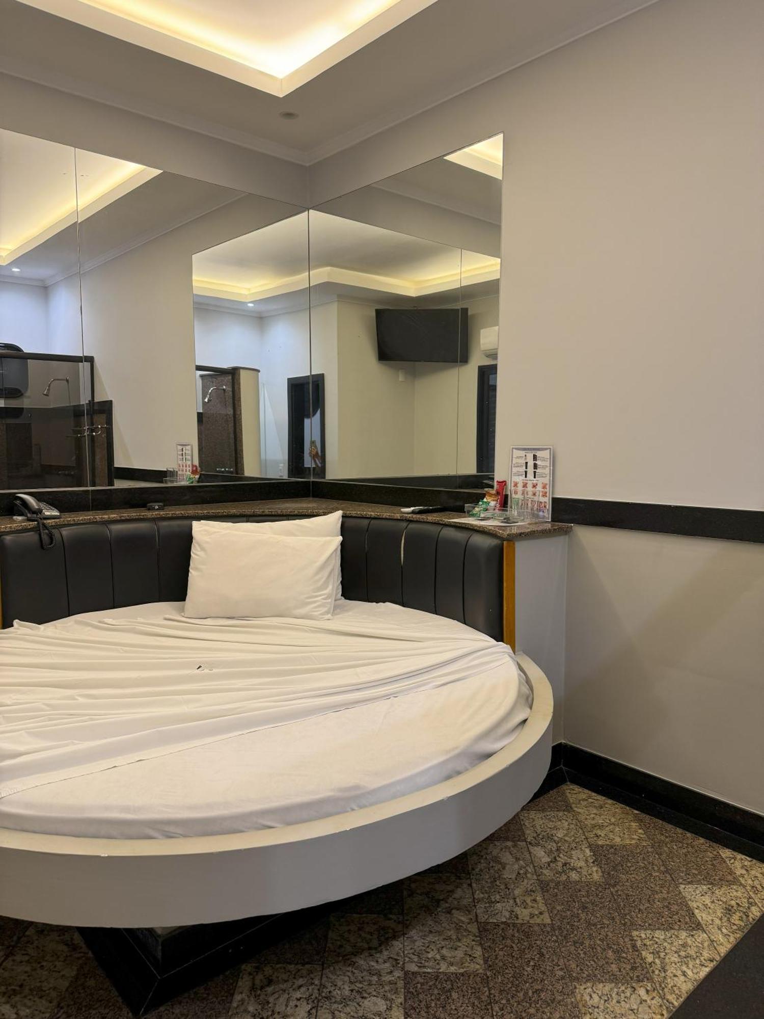 Village Motel Ribeirao Preto Exterior photo
